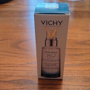 Sold. Dont Buy!!! Vichy Mineral 89 Daily Booster